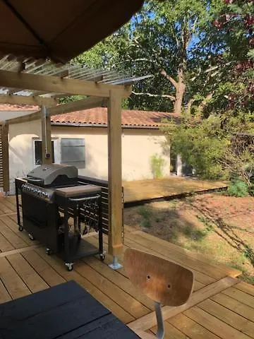 Вилла Evasion Nature Maison & Glamping Grayan-et-l'Hopital